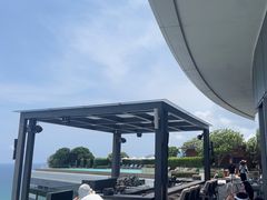 -瑰丽酒店·海吧·天际下午茶·现场DJ·天台酒吧