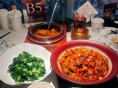 宁都非遗三杯鸡-千百味红餐厅·非遗江西菜(绿地双子塔总店)
