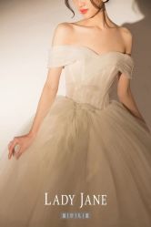 点击看大图 -Lady Jane高端婚纱礼服馆