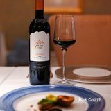 提前预订了TERRAZAS台阶红酒和酒店合作菜单