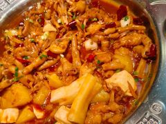 -胖哥俩肉蟹煲(湖滨银泰in77店)