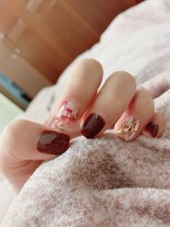 -Qing Nail Studio