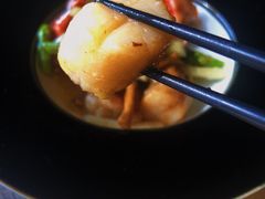 -穹六人间 people 6(岳阳路店)