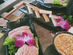 -三人行骨头王火锅(长寿店)
