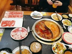 -沸炉重庆老火锅(军事博物馆店)