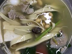 -陆师傅砂锅烫菜(圆通街店)