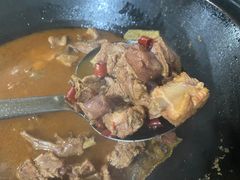 铁锅炖排骨-兄弟大灶台(原纺渭路店)