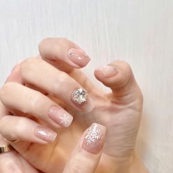 -情同手足美甲美睫