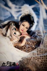 -九月鹰飞汉服摄影工作室