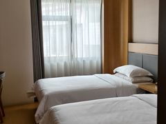 -锦江之星(广州海珠江泰路地铁站店)