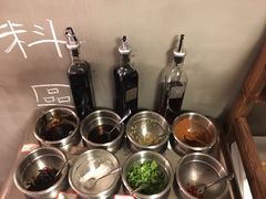 -一两饭川味素食餐厅