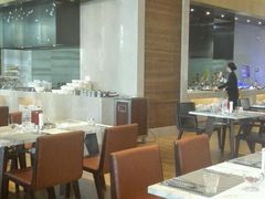 大堂-长沙三景韦尔斯利酒店·Oval全日制餐厅自助餐