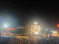-亚龙湾希尔顿自助餐厅·海鲜·烧烤·沙滩BBQ·现场乐队