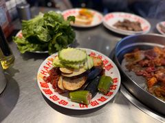 -哈哈碳都·牛肋条无限自助烤肉(台江万达店)