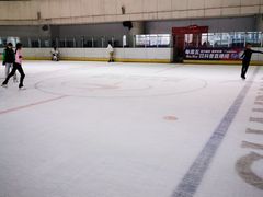 -冠军冰场CHAMPION RINK(百联又一城店)
