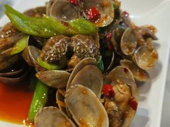 -四川小胡子海鲜(丁村万人海鲜广场店)