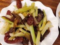 芹菜腊肉-正德顺順德雙皮奶(中信店)