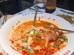 -坛宗剁椒鱼头(河西王府井店)