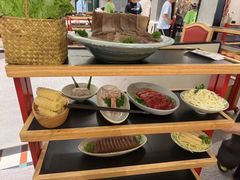 -廖掌柜·重庆鲜货火锅(上海首店)