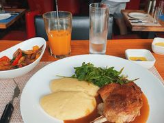 油封鸭腿-LA MAISON公鸡和龙(蛇口店)