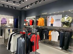 -迪桑特DESCENTE(青岛山东路万象城店)