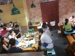 -两三事小郡肝串串香火锅(桂庙店)