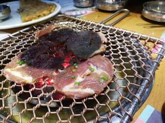 烤猪梅花肉-老炉家木炭烤肉(长江国际店)