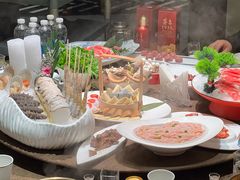 -小天鹅火锅·一线江景洪鼎旗舰店(洪崖洞店)