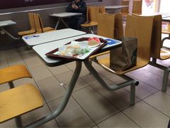 华莱士(四望亭路店)-华莱士·全鸡汉堡(四望亭店)