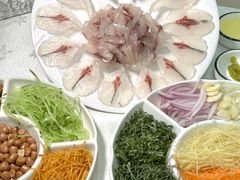 -盛记顺德高佬猪杂粥