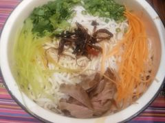 -香巴拉云南餐厅(华莱坞店)