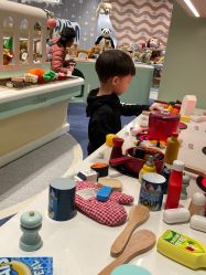 -奈尔宝家庭中心·亲子餐厅(北京东坝万达店)