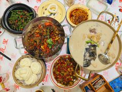 -堂瓦里·33年传统赣菜(第一街区店)