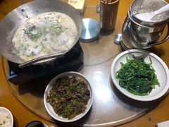 -格塘人家·山泉水煮鱼(望兴家园店)