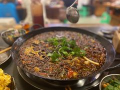 水煮耗儿鱼-鸿顺老铁锅美蛙鱼府(解放碑店)
