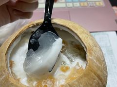 桃胶椰皇冻-侨乡