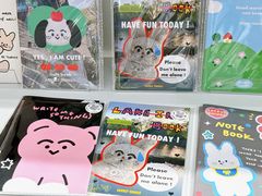 -萌物合辑(新中关购物中心店)