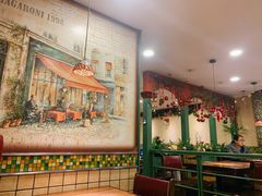 大堂-玛格萝妮比萨屋(陆家浜路店)