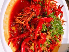 -湘潭九龙鱼头店(城南西路店)