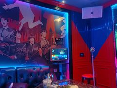 -UK派对KTV(日月广场店)