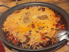 -旧街市鲜货老火锅(大光路店)