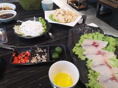 -东椰·海南椰子鸡火锅(朝阳门店)