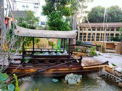 -花溪雨·森林餐厅(石基店)