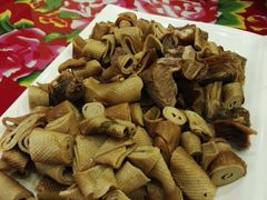 -篱笆院东北饺子王(欧阳路店)