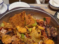 -嘎嘎鸭下巴·爆辣干锅(明教寺店)