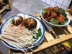 -么肆烤肉·中式自助·烤肉大排档(街道口季佳PAI店)