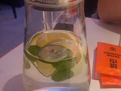 -鸣记脆皮烤鱼·海鲜烤鱼(三八广场店)
