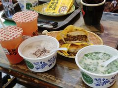 -穆得·老周家牛肉烧饼(普利街店)