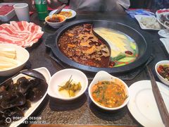 -陈府大宅门成都火锅·手切鲜肉(太原街店)