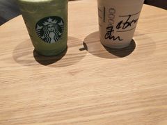 -星巴克臻选(周浦万达店)